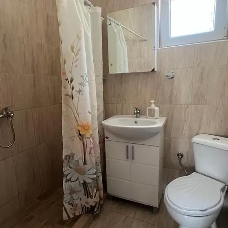 公寓 иванови 帕莫瑞